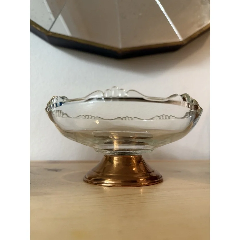 Vintage Princess‎ House Scalloped Glass Candy/ Nut Bowl with A Copper Base. 8.5